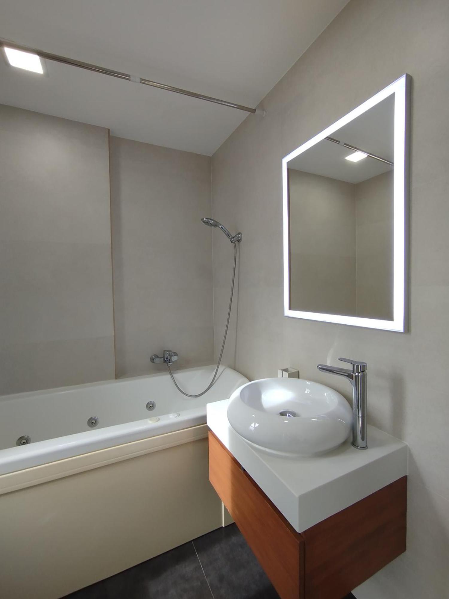 Atico Duplex Con Vistas Al Mar. Dos Plazas De Garaje Lägenhet Torremolinos Exteriör bild